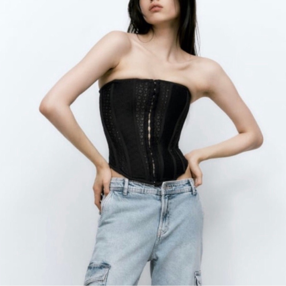 Black lace corset